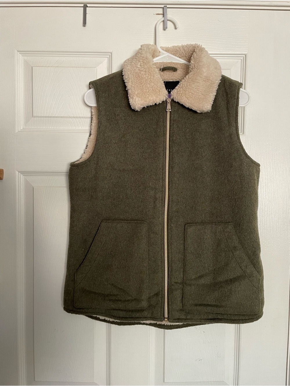 NWT Sanctuary Wool Blend Olive Sherpa-Lined Zip Front Vest - Women size XS